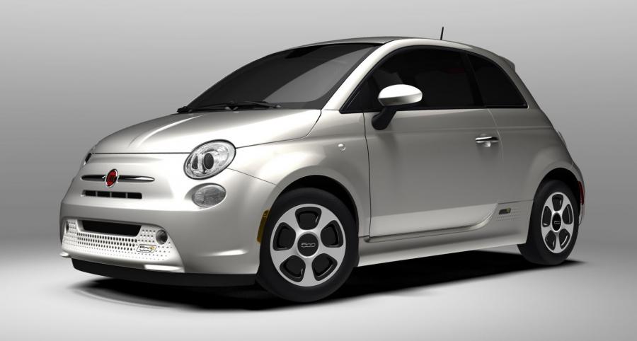  Fiat 500e 2013 года  (US) (фото 13 из 37)